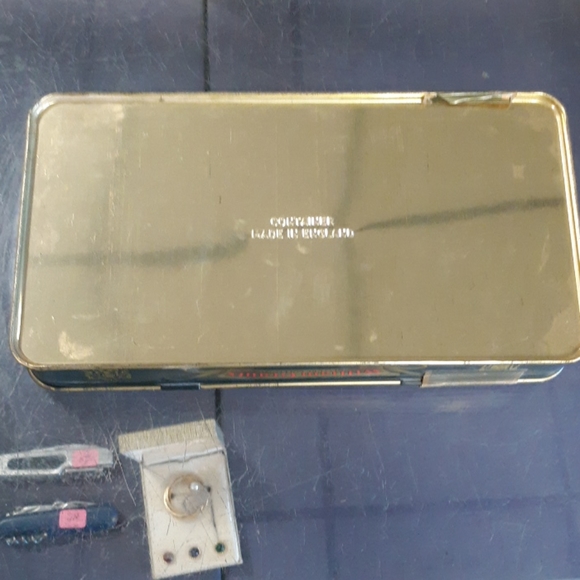 Vintage bottle collectors look here - Picture 4 of 4